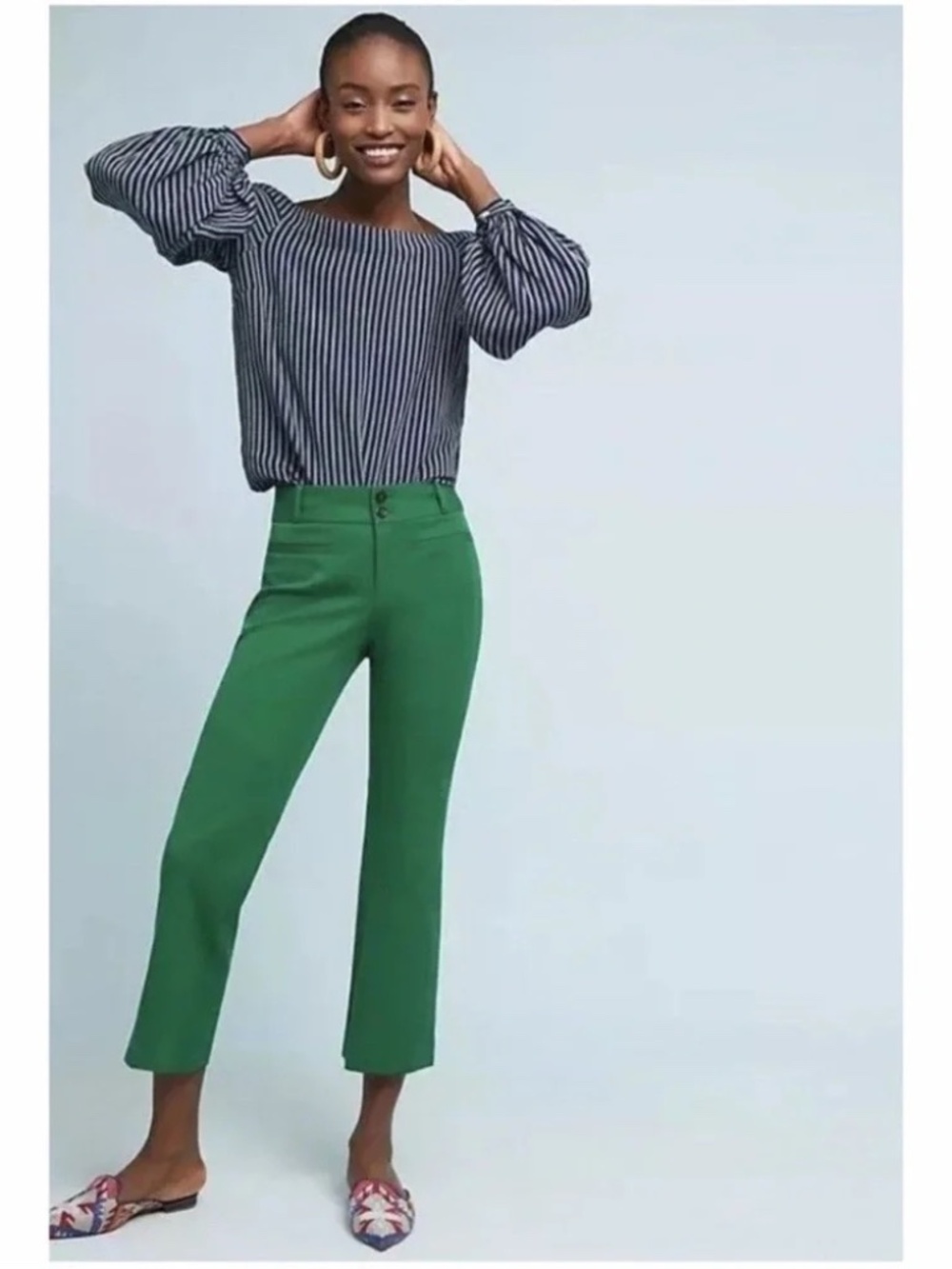 By Anthropologie the Essential Crop Flare Pant Size 4 Green